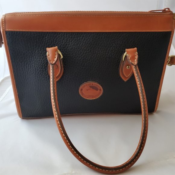 DOONEY & BOURKE All Weather Leather Black and Brown Shoulder Bag - Picture 2 of 16